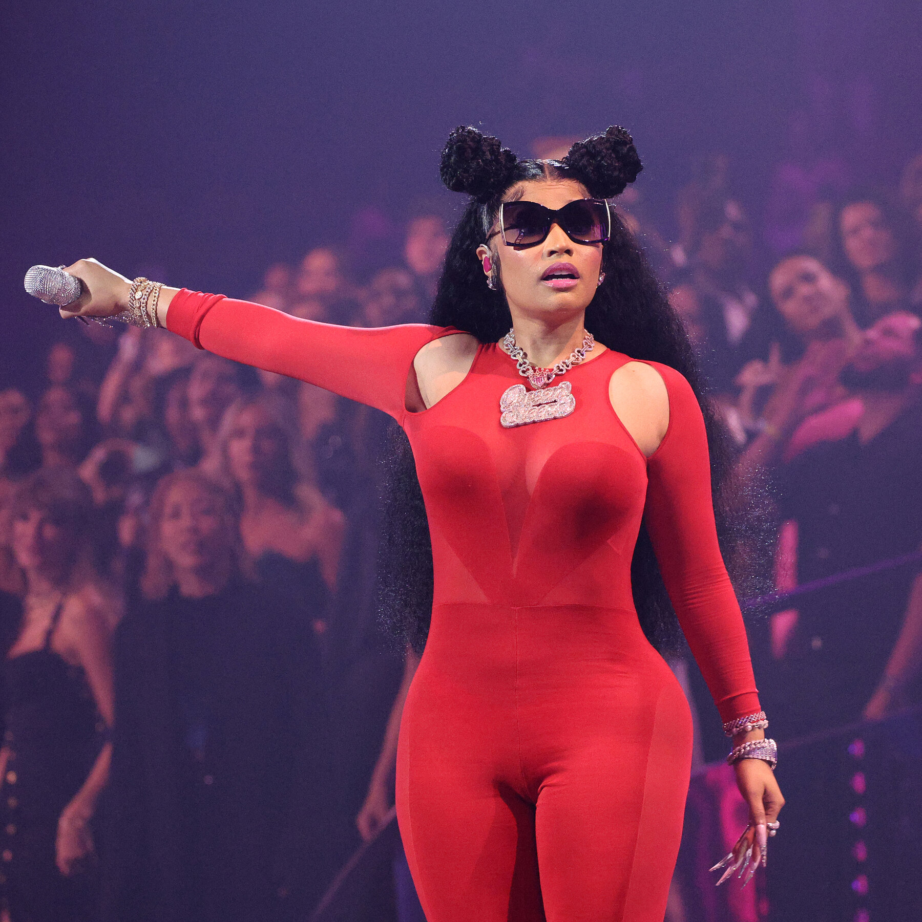 Cuộc Chiến Giữa Hai Nữ Rapper: Nicki Minaj và Cardi B Một Lần Nữa Khơi Mào Drama - Ảnh 1.
