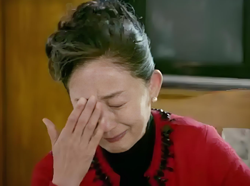Mẹ chồng bất ngờ với nàng dâu hiện đại, 4 tháng sau phải khuyên con cái ra ở riêng - Ảnh 1.