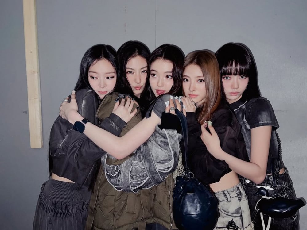 Tiểu thư tài phiệt giúp tân binh “quái vật” thoát kiếp flop, đánh bật cả 2 nhóm kế nhiệm BLACKPINK?- Ảnh 13.