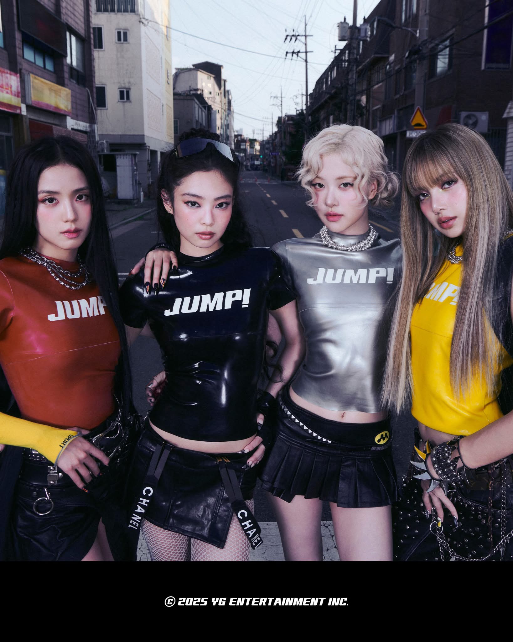 Phát Ngôn Gây Tranh Cãi Của Producer Jennie Đối Với TWICE - Ảnh 1.