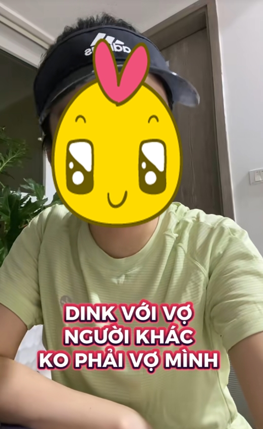 Câu chuyện trên sân pickleball: Khi chồng vô tình làm vợ tổn thương - Ảnh 1.