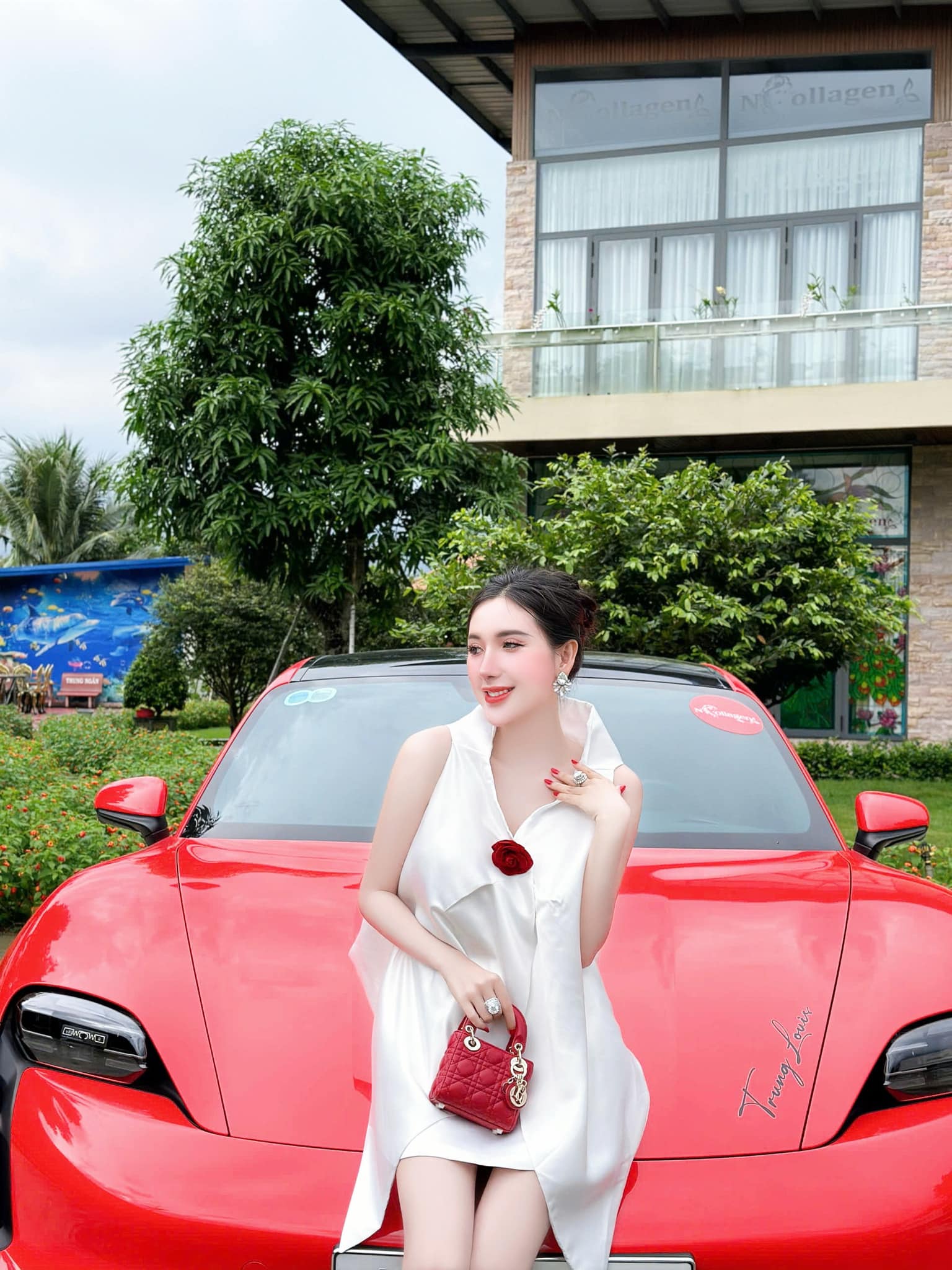 Khám Phá Những Bí Ẩn Chưa Được Giải Đáp Về Hai Biệt Thự Của Ngân Collagen Tại Cần Thơ - Ảnh 2.