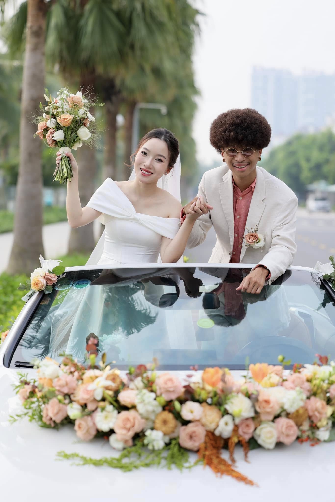 Câu Chuyện Đặc Biệt Của Đôi Bạn Tại Hà Nội: Từ Bạn Bè Thành Bố Chồng - Nàng Dâu - Ảnh 4.