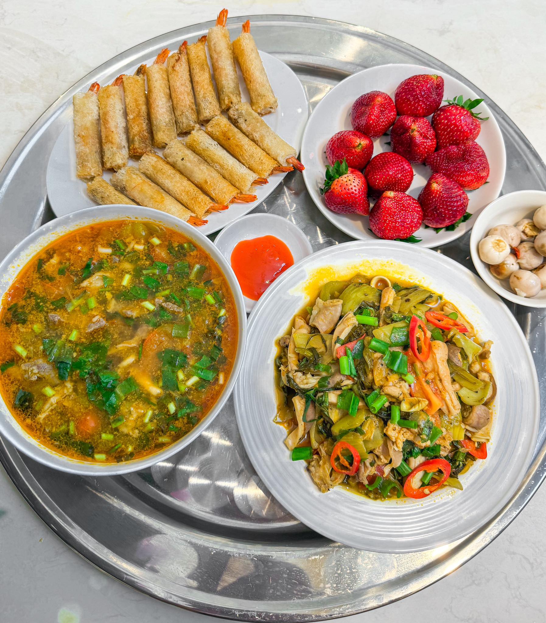 Mẹ ba con quyết định thay đổi để gây bất ngờ cho gia đình- Ảnh 3.