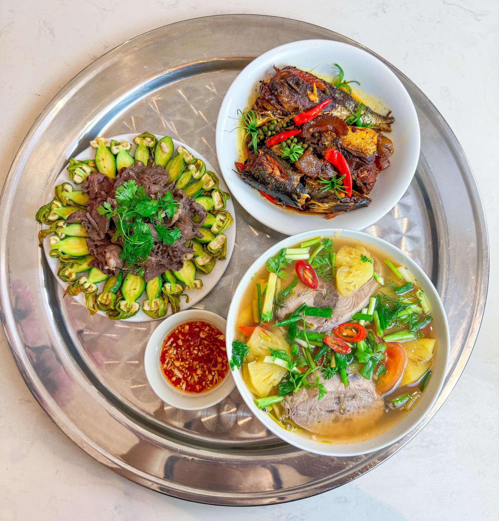 Mẹ ba con quyết định thay đổi để gây bất ngờ cho gia đình- Ảnh 4.