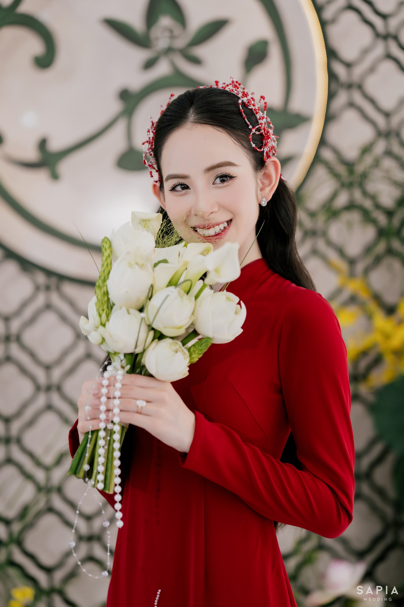 Đám hỏi của Hương Liên và chàng trai điển trai: Mọi chi tiết đều tôn vinh cô dâu - Ảnh 6.