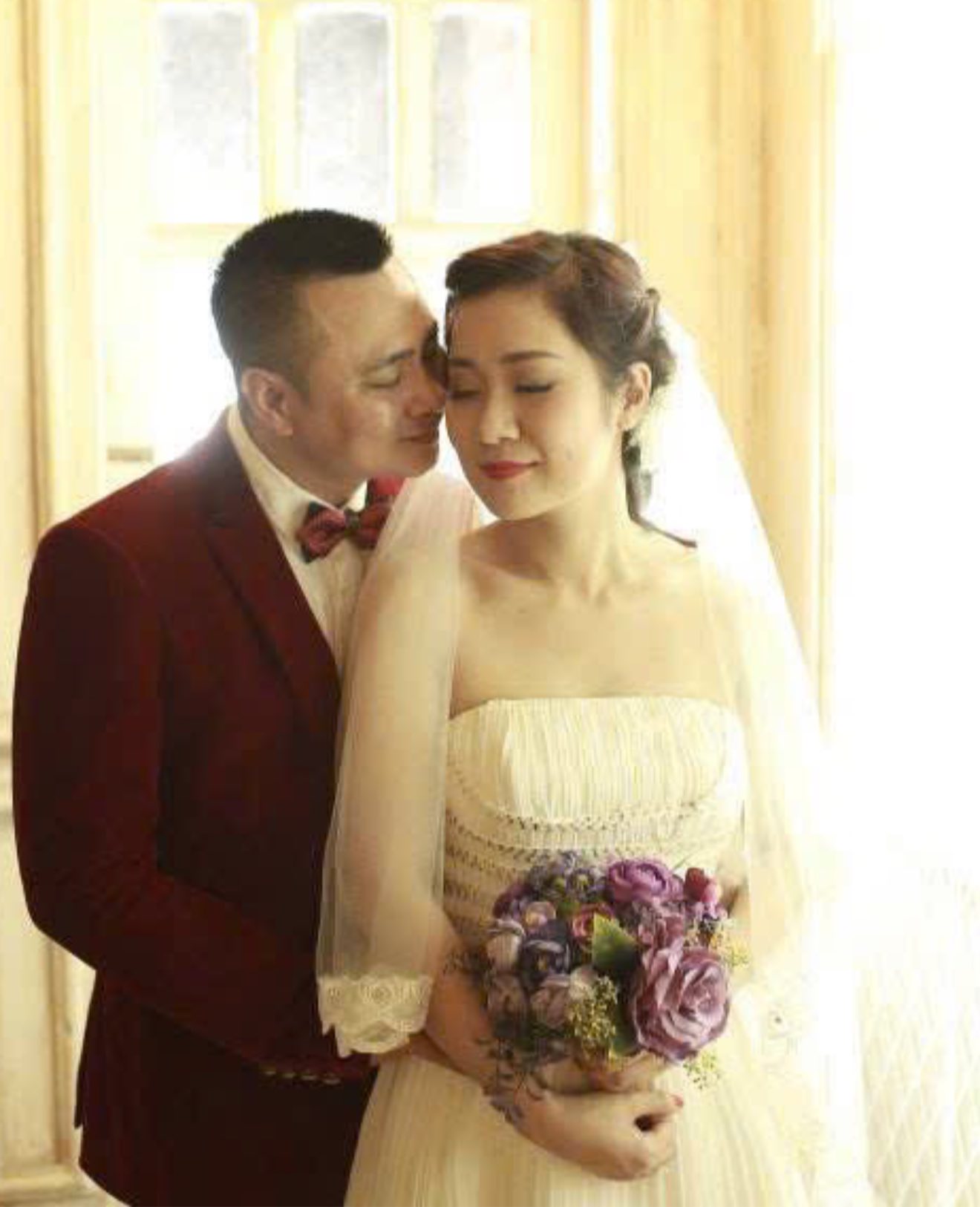 Hành Trình Tình Yêu Của NSND Tự Long: "Cảm ơn Em Đã Bên Anh"- Ảnh 1.
