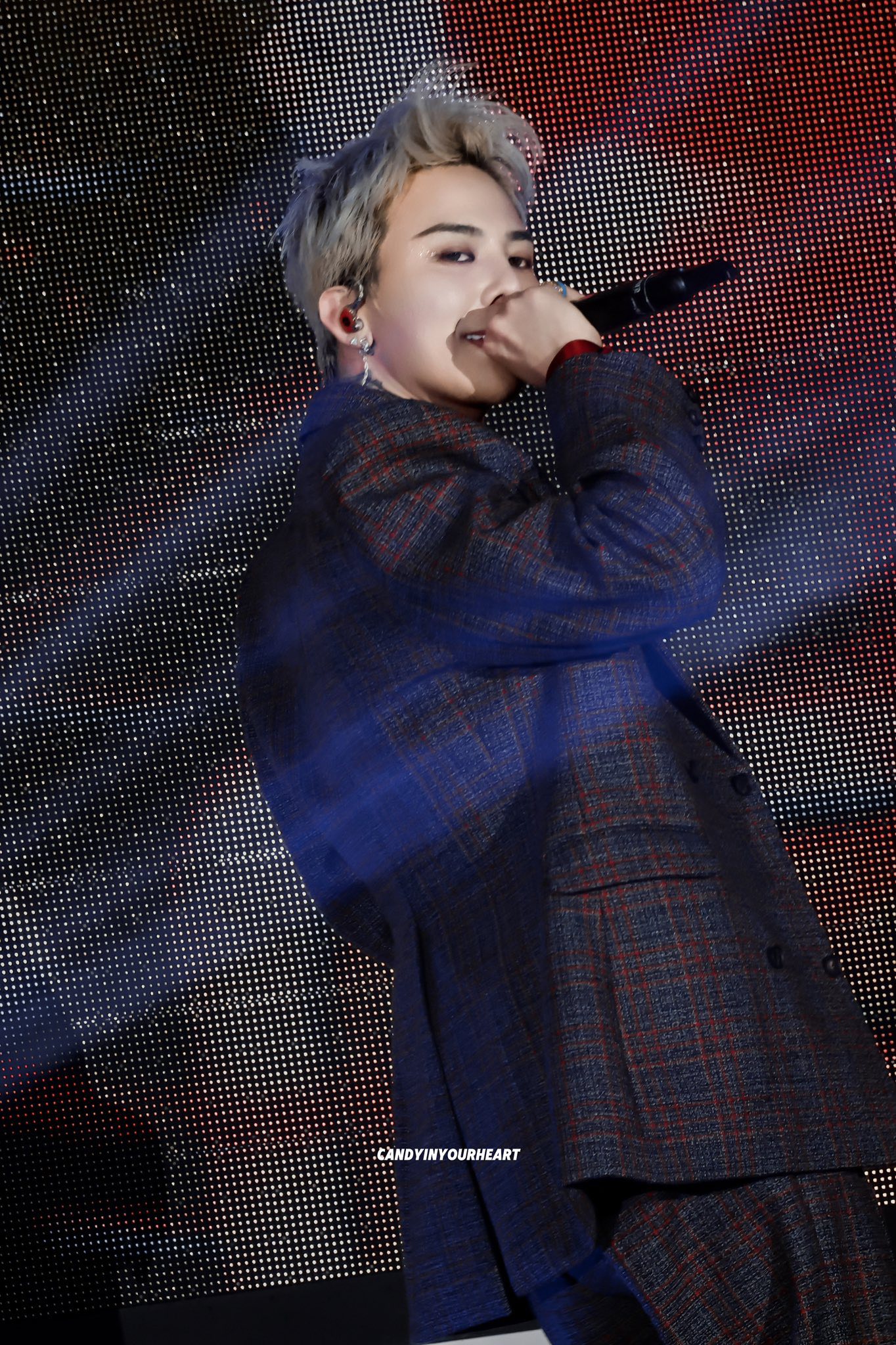 Cát-xê của G-Dragon tại SVĐ Mỹ Đình