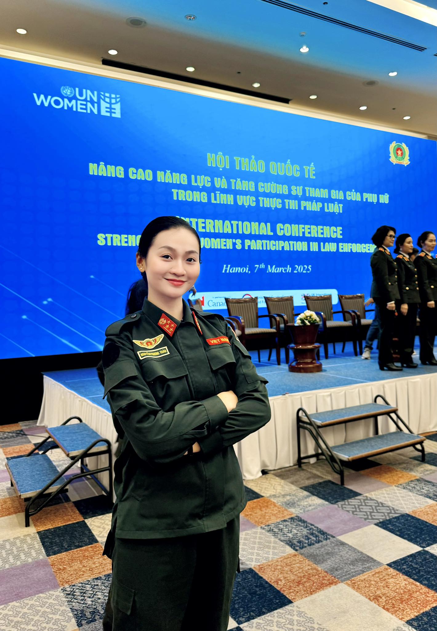 Nữ Đại úy xuất sắc đánh bại nhóm “quái xế” tại Hồ Gươm: Tài năng võ thuật và hình ảnh đời thường gây ấn tượng - Ảnh 4.