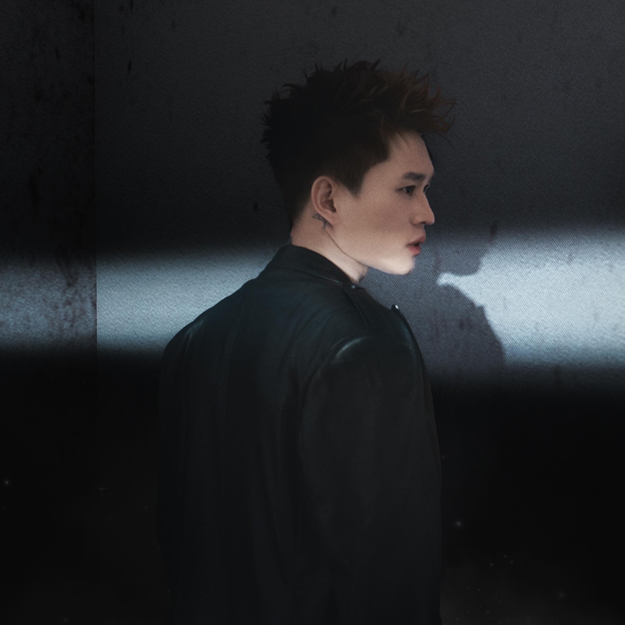 B Ray ra mắt album mới: Khám phá hành trình âm nhạc đầy cảm xúc - Ảnh 2.