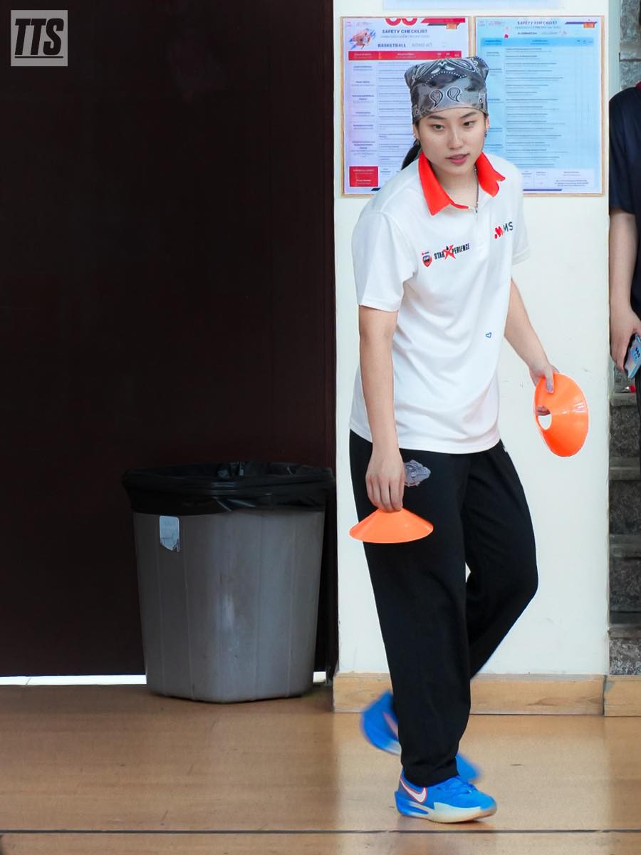 Trương Twins tại trại hè