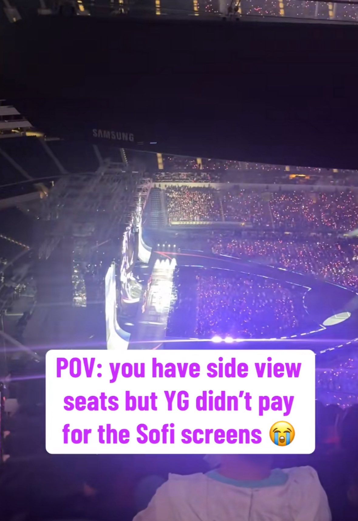 Concert BLACKPINK tại Mỹ gây thất vọng, Lisa gặp sự cố nguy hiểm - Ảnh 6.