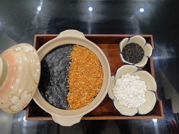 Chè mè đen sắn dây giải nhiệt cho ngày nóng.