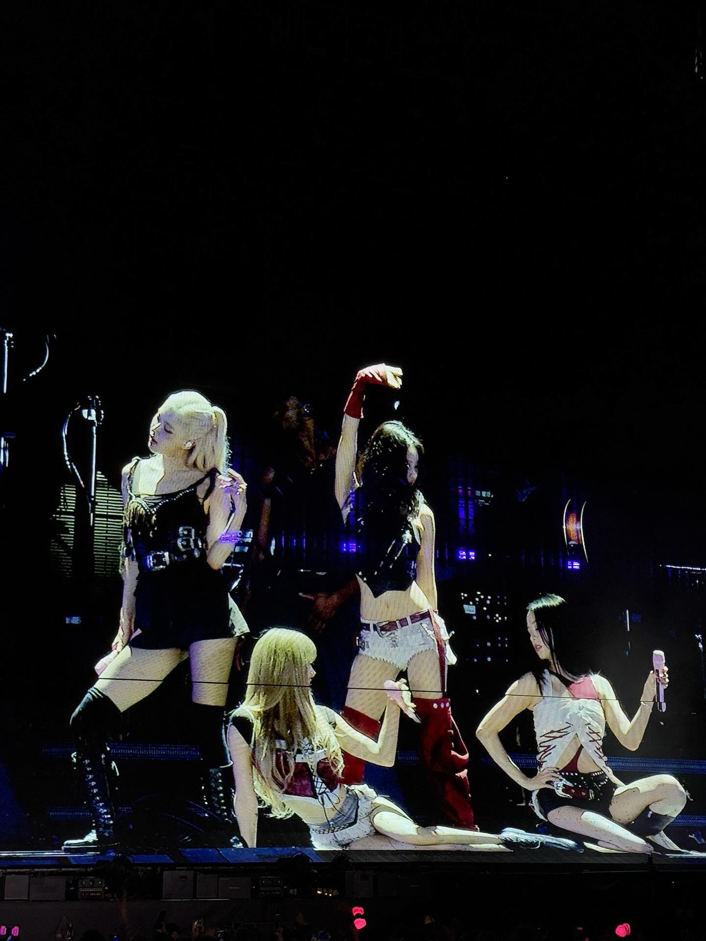 BLACKPINK và những chỉ trích