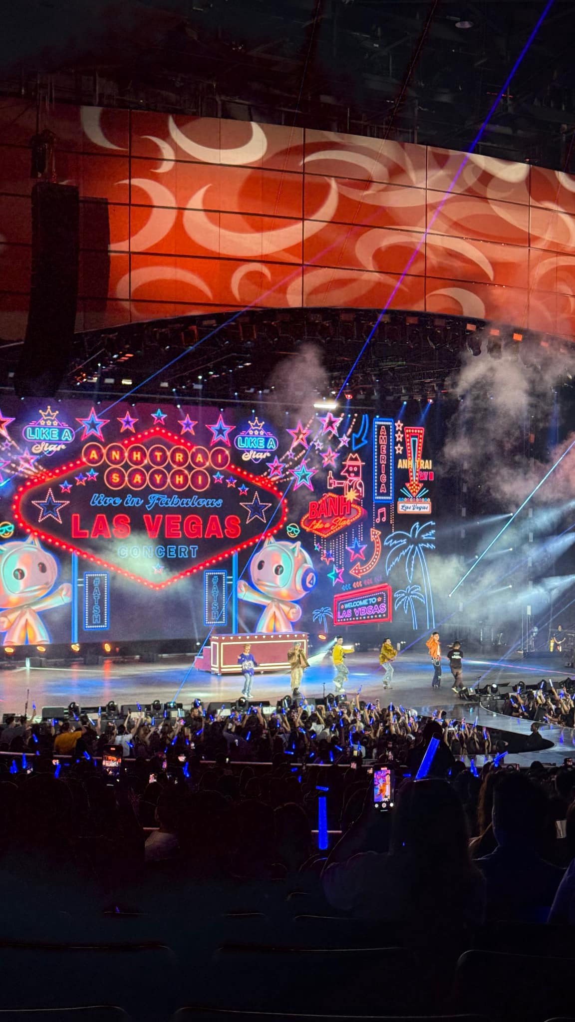 Jenny Huỳnh gặp sự cố tại sân bay khi đi xem concert ở Mỹ: Điều gì đã xảy ra?- Ảnh 2.
