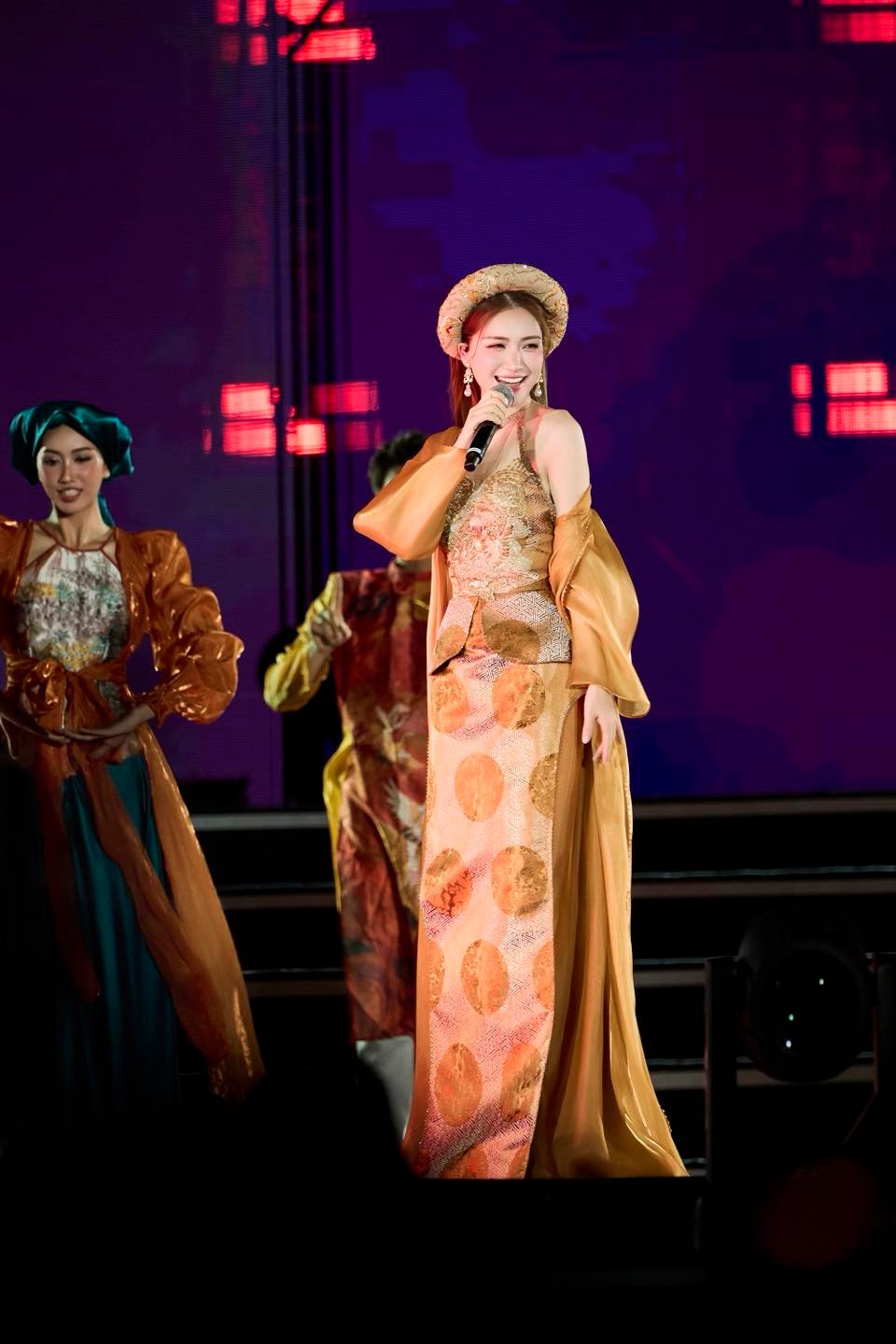 Ca khúc mới của Hoà Minzy hứa hẹn trở thành hiện tượng tại concert quốc gia - Ảnh 6.