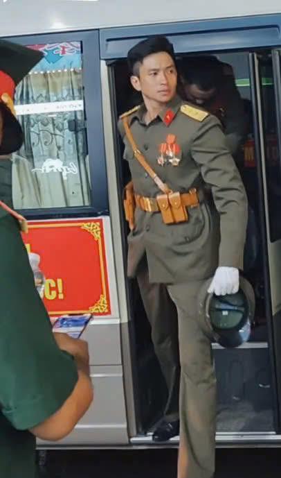 Thượng uý Lê Hoàng Hiệp gây sốt với sự xuất hiện trong Sao Nhập Ngũ - Ảnh 6.