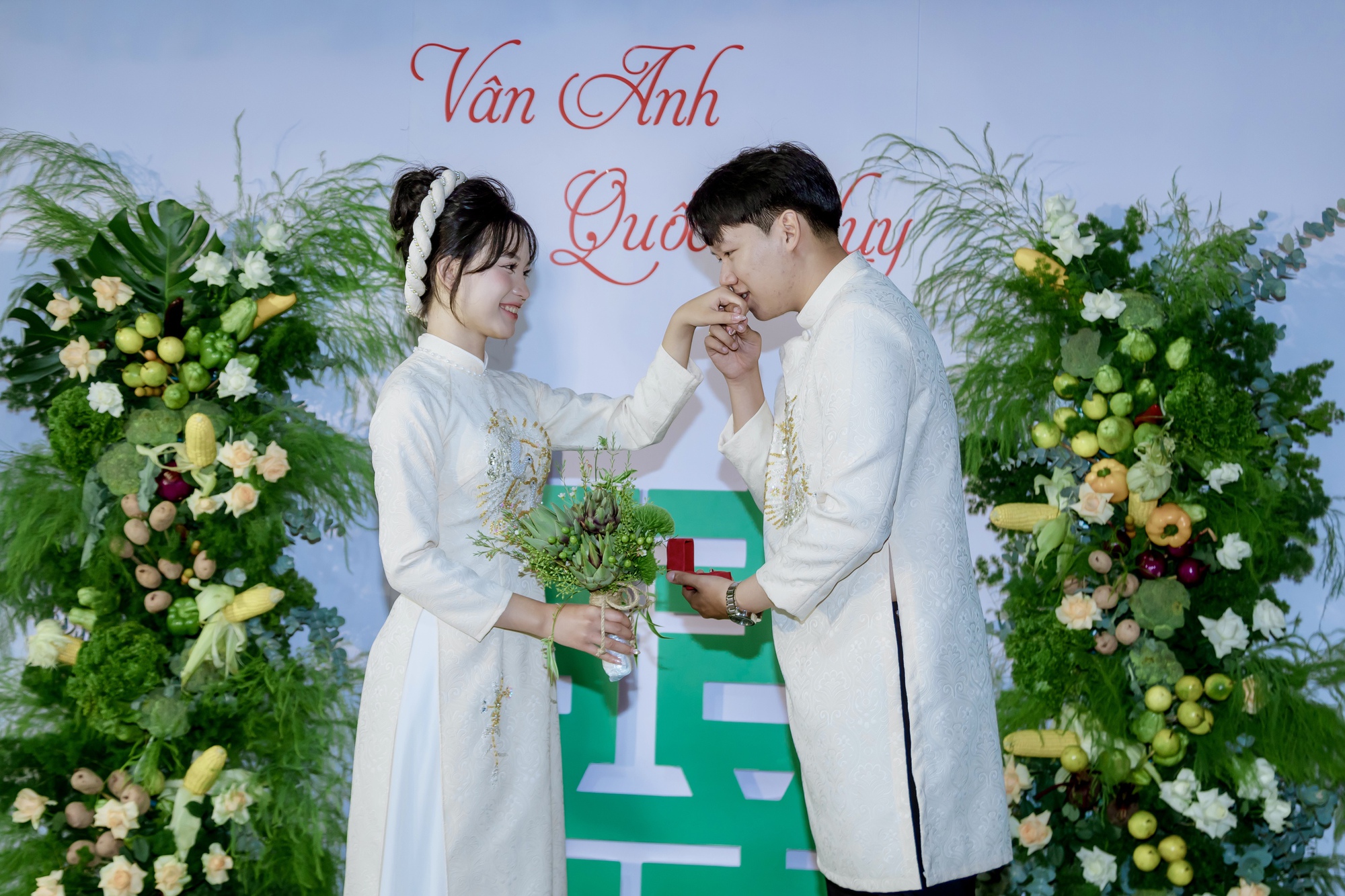Hành Trình Độc Đáo Của Cô Dâu Đà Lạt Với 500kg Rau Củ Trong Ngày Cưới - Ảnh 3.