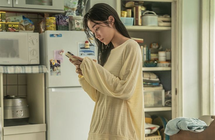 Vợ nhìn chằm chằm vào bức ảnh bố và con gái: Thứ anh cầm trên tay mới đau lòng...- Ảnh 3.