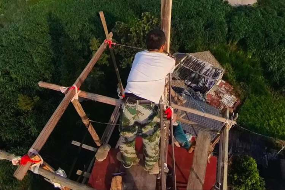 Trần Thiên Minh thường xuyên gia cố tòa nhà