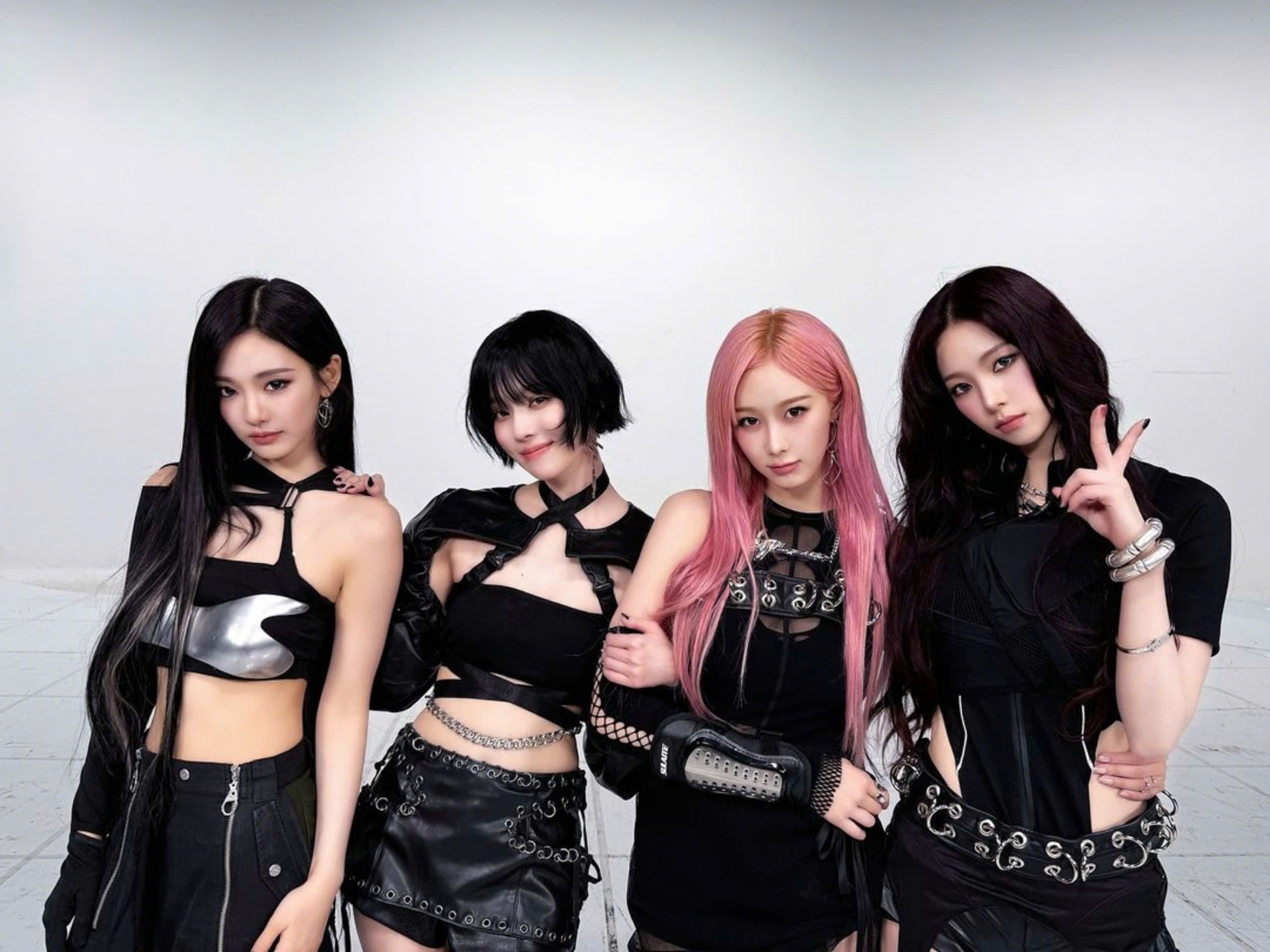 Sự suy giảm sức hút của mô hình nhóm nhạc Kpop - Ảnh 1.