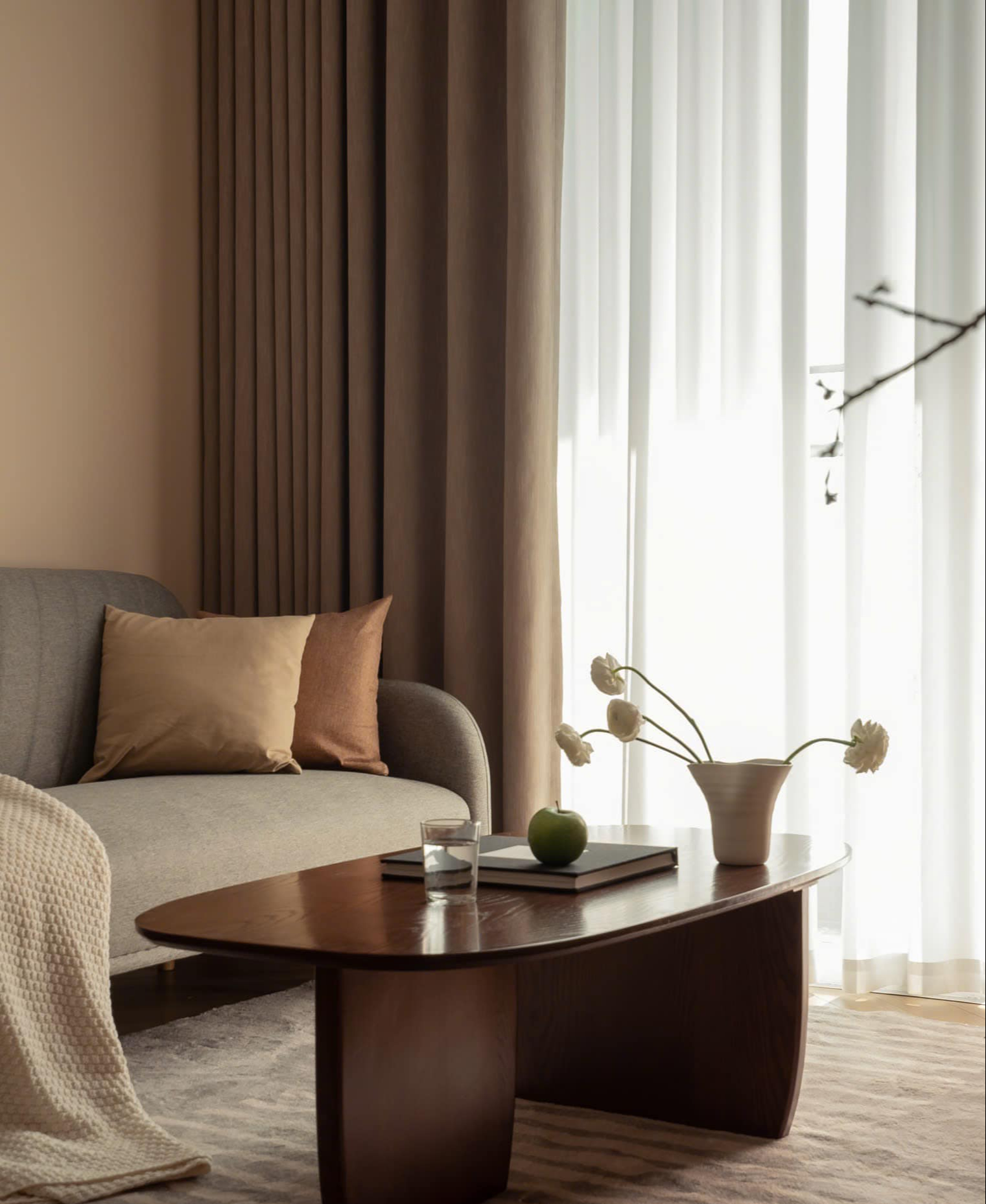Căn hộ tối giản mang lại sự bình yên giữa lòng Hà Nội của đôi vợ chồng trung niên - Ảnh 15.