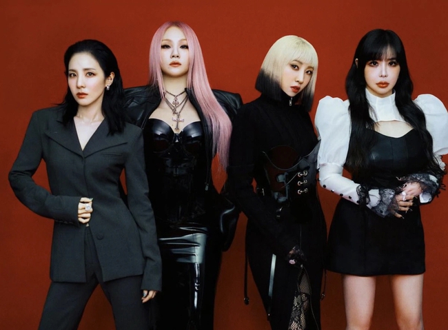 Hình ảnh từ MV Jump