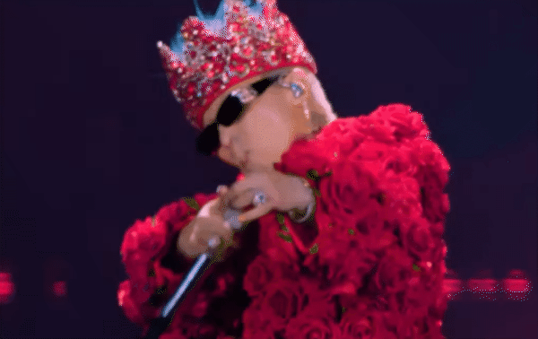 Người hâm mộ tìm mọi cách để sở hữu vé xem G-Dragon - Ảnh 7.