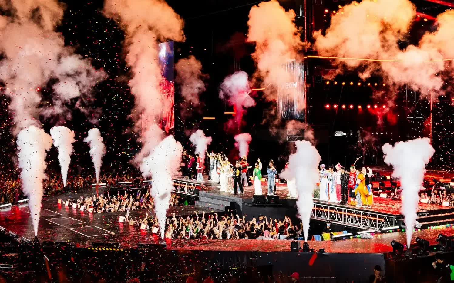 Chuỗi concert Anh Trai Vượt Ngàn Chông Gai - Ảnh 4.
