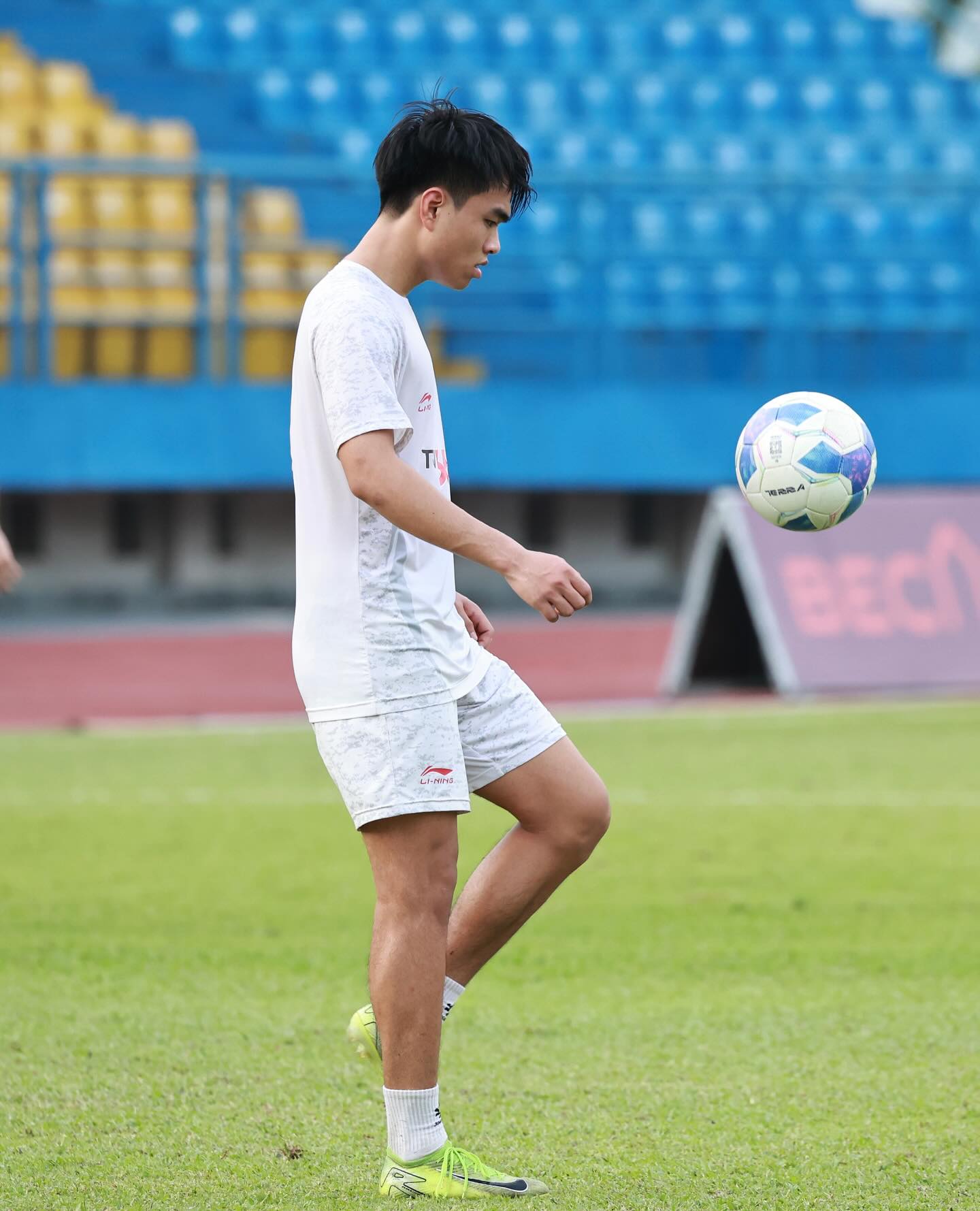 Mối Quan Hệ Giữa Hai Cầu Thủ Nguyễn Công Phương và Nguyễn Công Phượng - Ảnh 6.