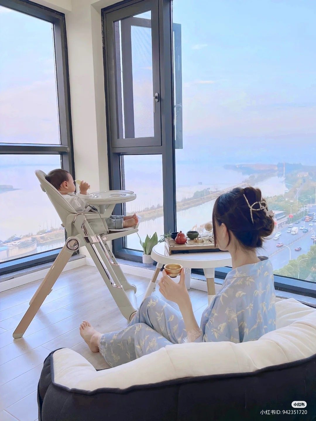 Chi tiêu lớn cho việc sinh con: Liệu có phải tiền bạc quyết định sự an nhàn? - Ảnh 2.