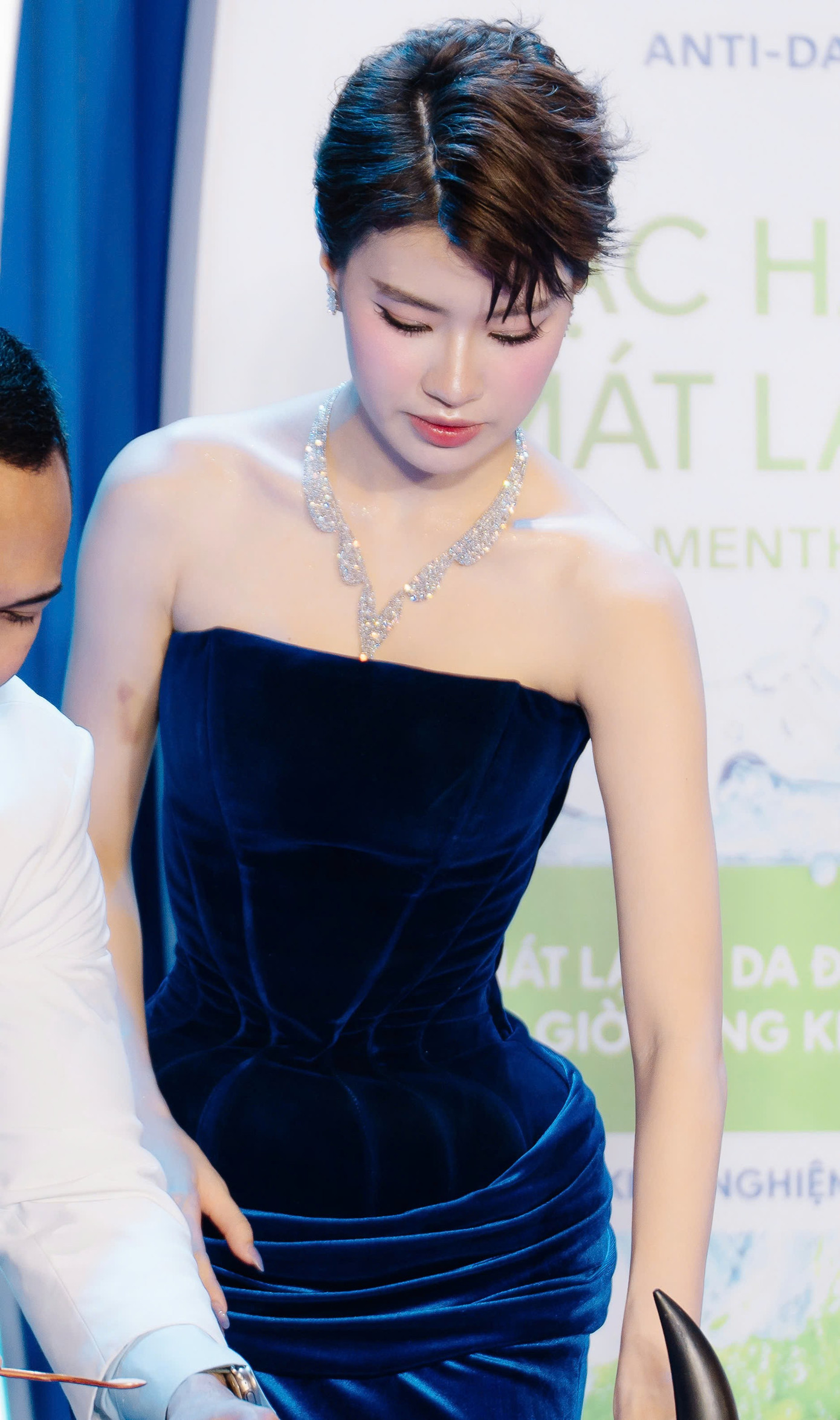 Sự Biến Hóa Ấn Tượng Của Pháo - Ảnh 2.