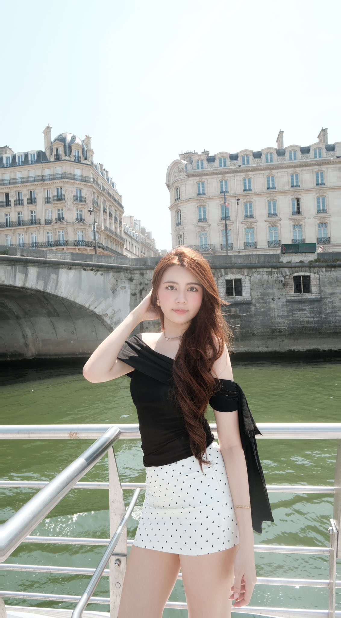 Hạt Dẻ trên sông Seine - Ảnh 5.