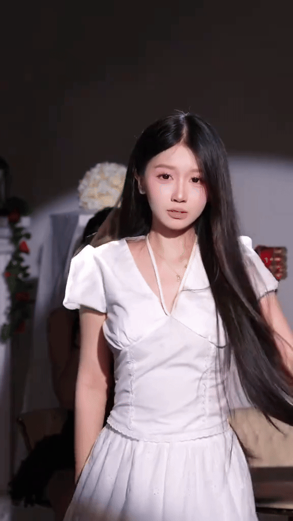 Bạch Nguyệt Quang TikTok Việt