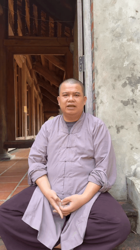 Sư thầy livestream bán hàng gây sốt với thông báo ngừng kêu gọi công đức - Ảnh 1.