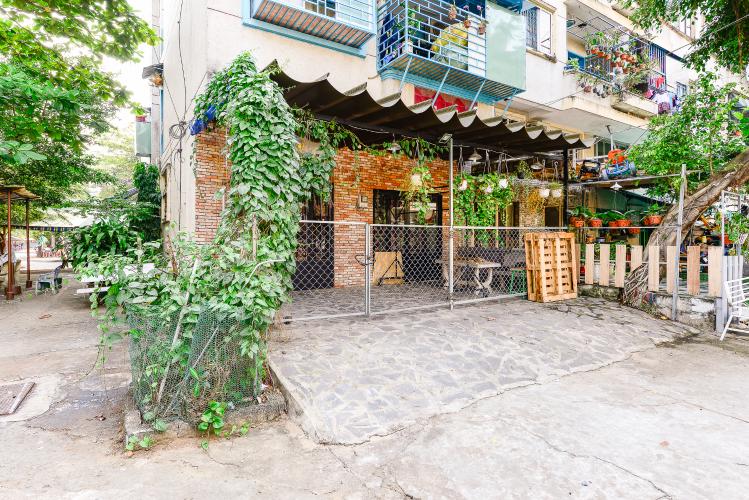 Khó khăn khi sở hữu căn hộ tầng trệt có sân: Những trải nghiệm thực tế từ cư dân - Ảnh 1.