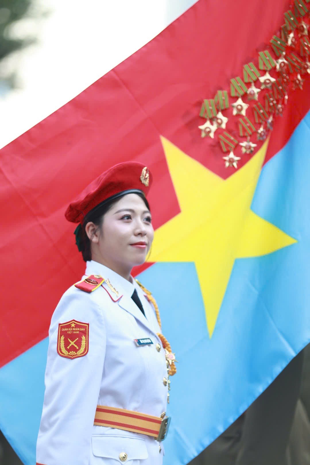Nữ chiến sĩ trong Lễ diễu binh 30/4- Ảnh 12.