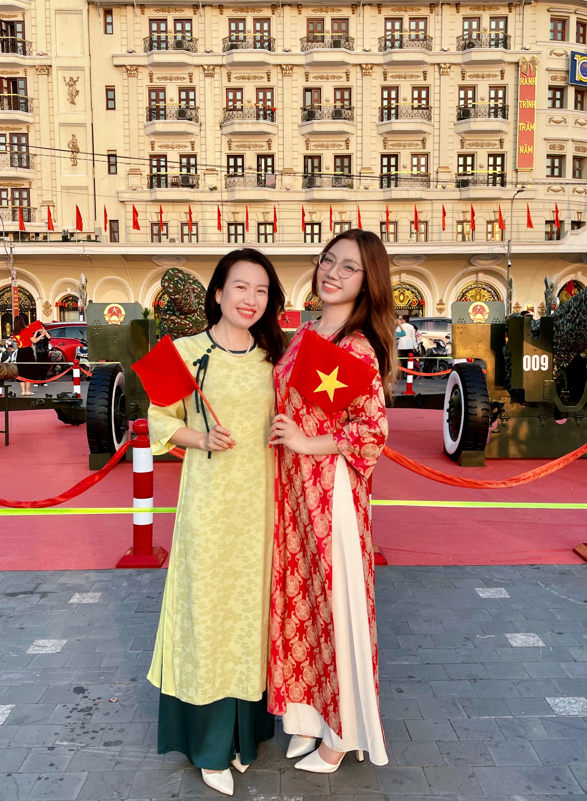 Khi mẹ con cùng 'tần số': Tâm sự chuyện thất tình, rủ nhau đi concert- Ảnh 4.