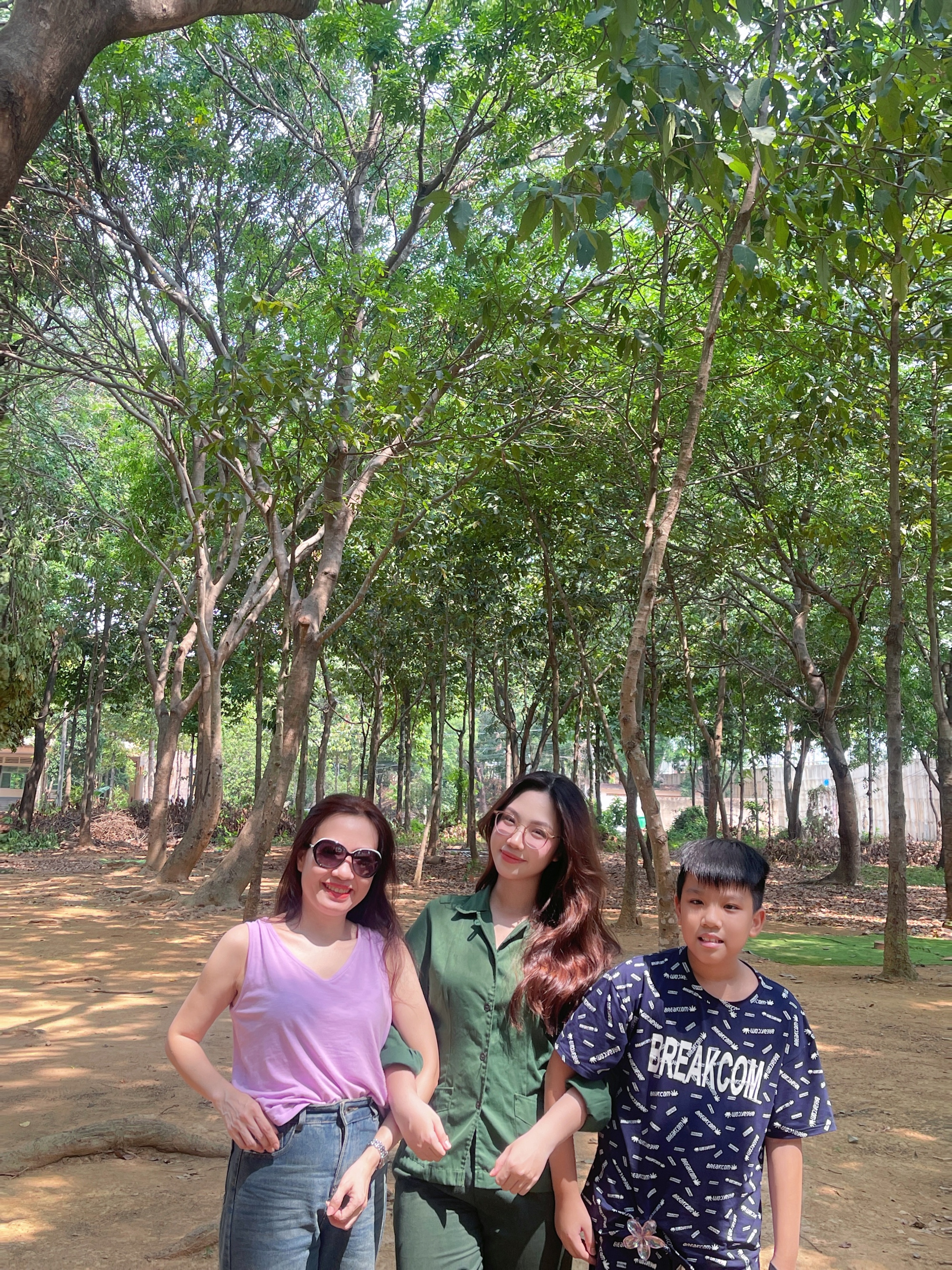Khi mẹ con cùng 'tần số': Tâm sự chuyện thất tình, rủ nhau đi concert- Ảnh 6.