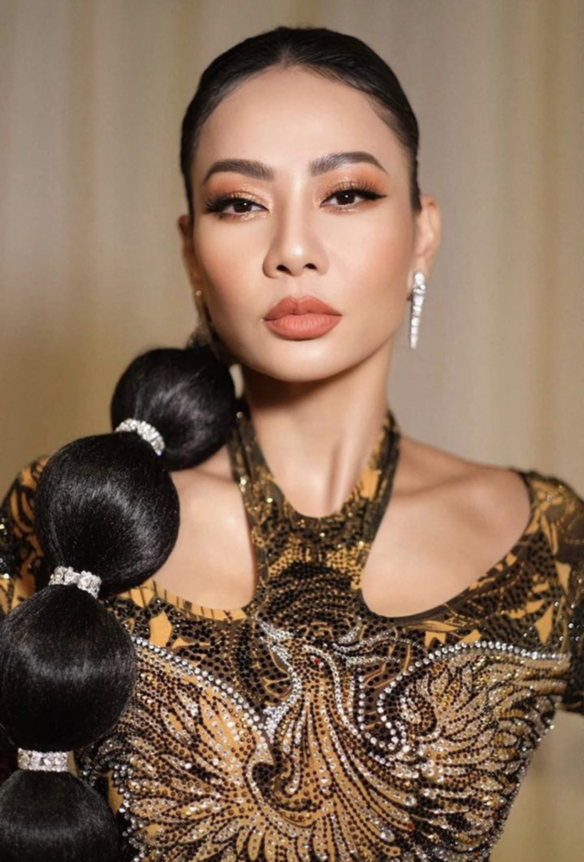 Hành động của Chi Pu cho thấy cô không bận tâm đến lời chỉ trích của Văn Mai Hương - Ảnh 6.