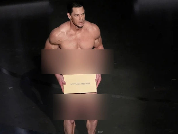 John-Cena-khoa-than-trao-giai-1