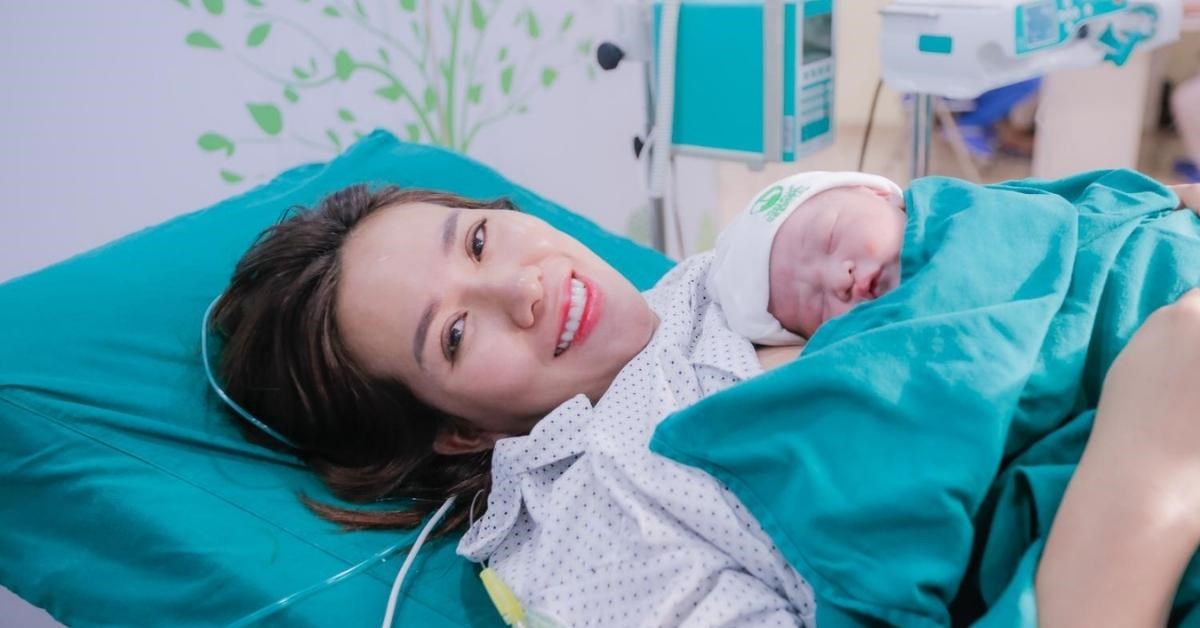 Những Nỗi Đau Khi Sinh Thường: Chia Sẻ Thực Tế Từ Các Bà Mẹ - Ảnh 1.