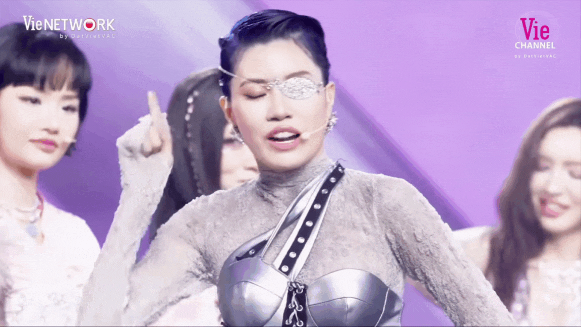 30 Cô Gái Xinh Đẹp