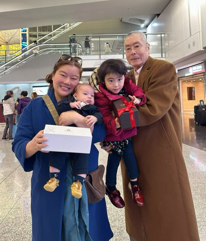 Gia đình ông Lưu Thi Côn. Ảnh: St Headline