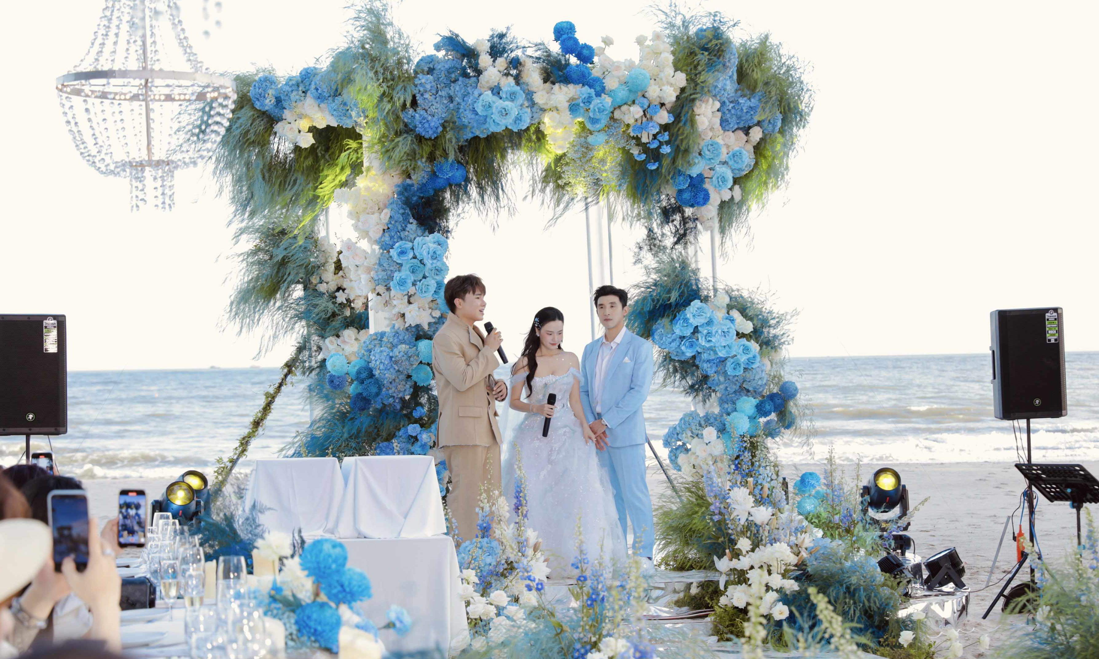Midu, Minh Đạt chia sẻ về cuộc sống hôn nhân tại tiệc kỷ niệm ngày cưới