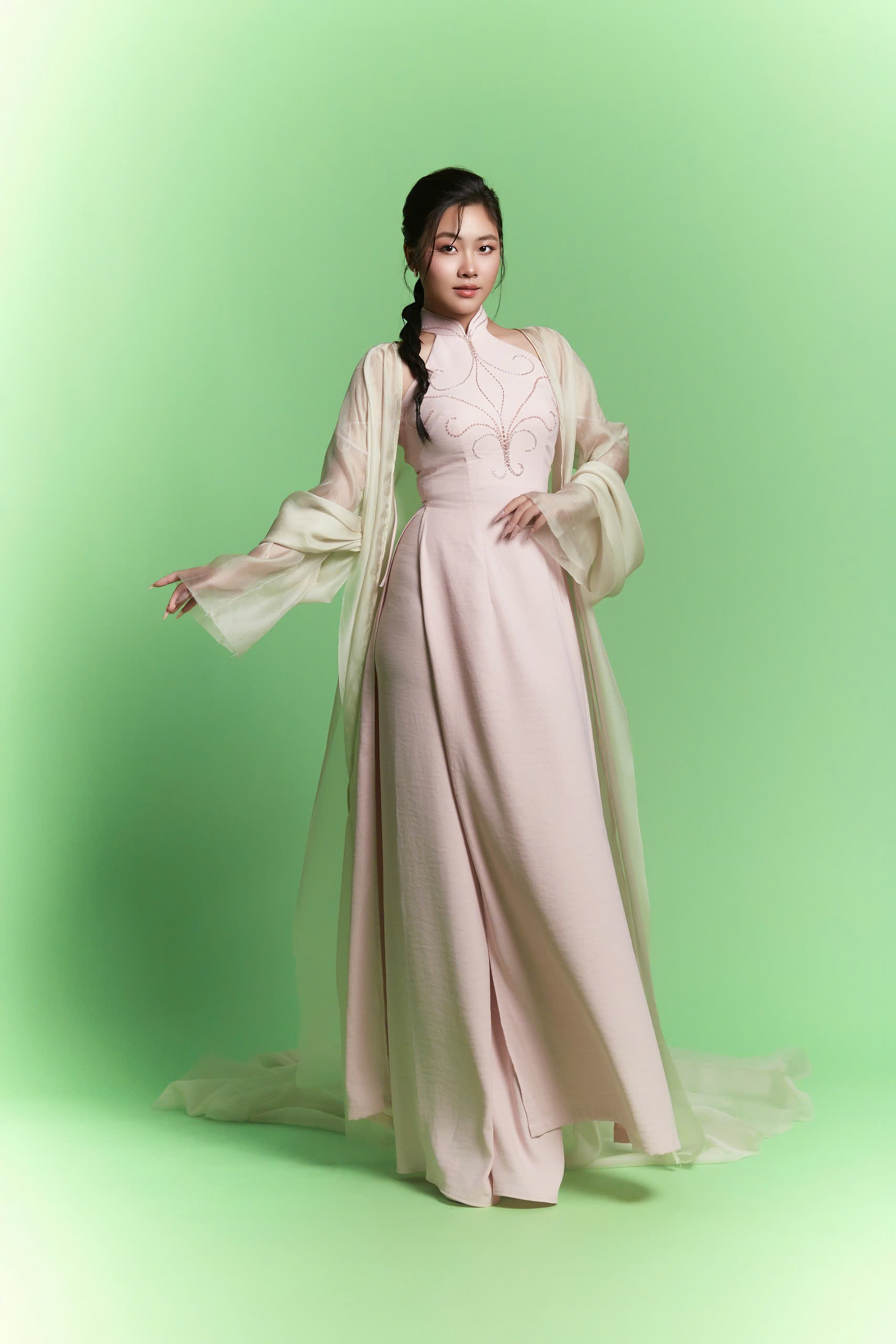Hồ sơ ấn tượng của Á khôi 1 Phương Anh: 13 tuổi đã trở thành Người mẫu nhí xuất sắc, thành tích học tập khiến nhiều người ngưỡng mộ - Ảnh 2.