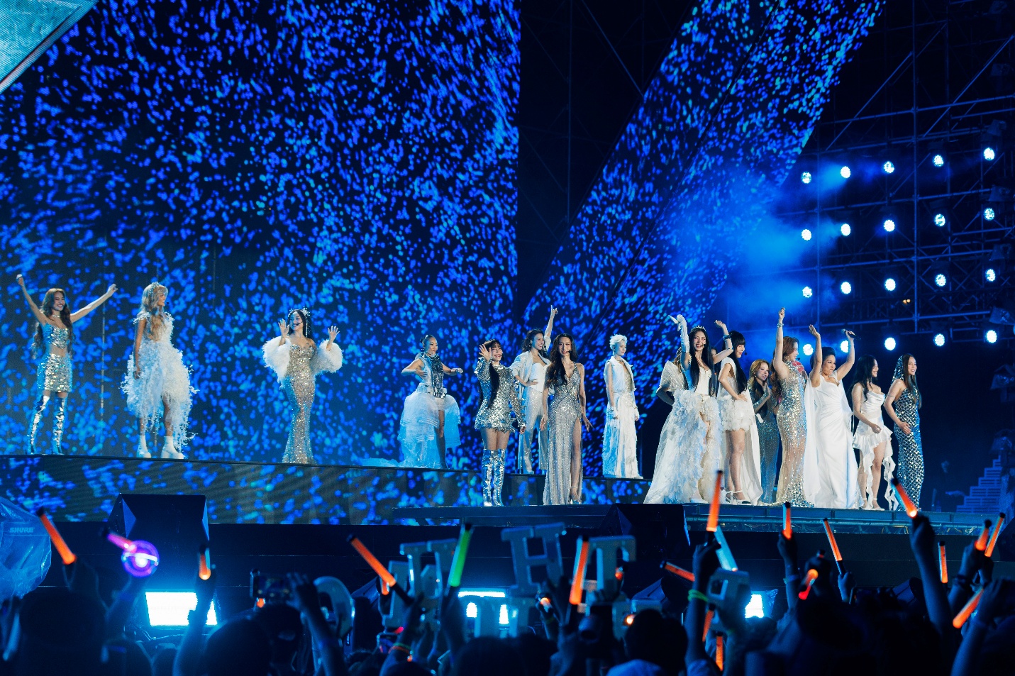 Điều đáng nhớ hơn những “vụn vặt” tại Chị Đẹp Concert- Ảnh 4.