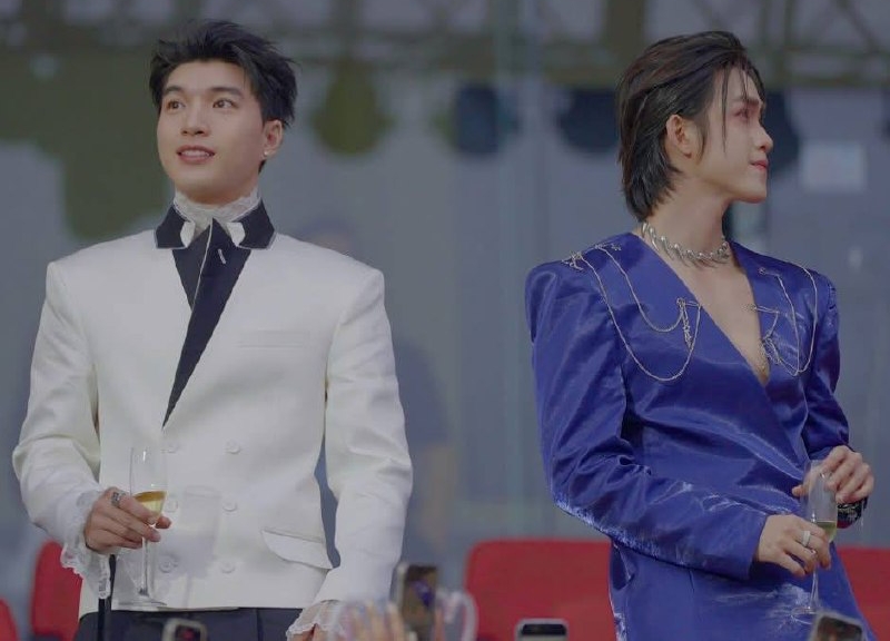 Hình ảnh ấn tượng dưới cơn mưa bão tại concert của HIEUTHUHAI - Ảnh 7.