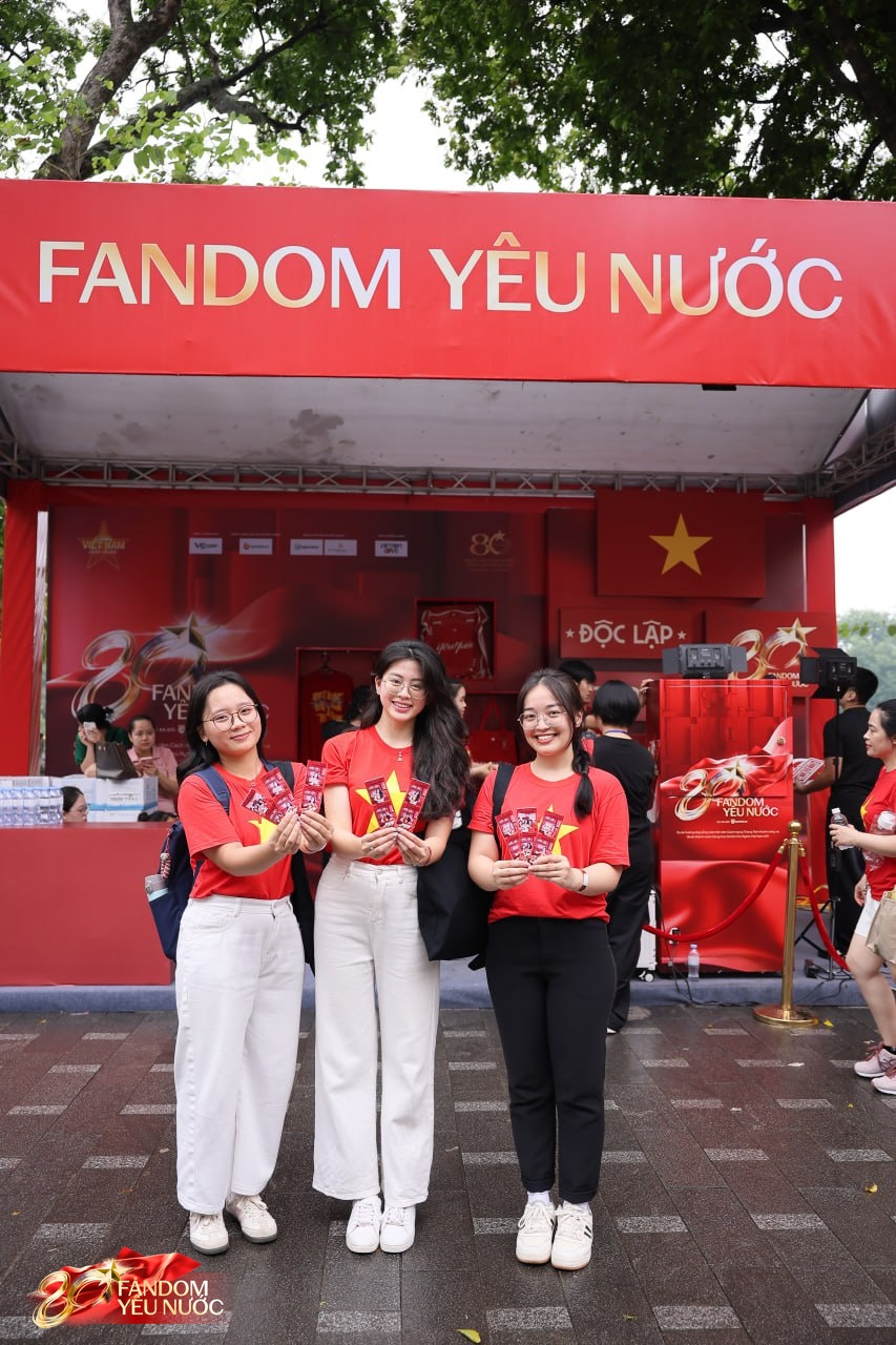Khám Phá Sức Hút Của Gian Hàng Yêu Nước Tại Sự Kiện Nổi Bật Ở Hồ Gươm - Ảnh 5.