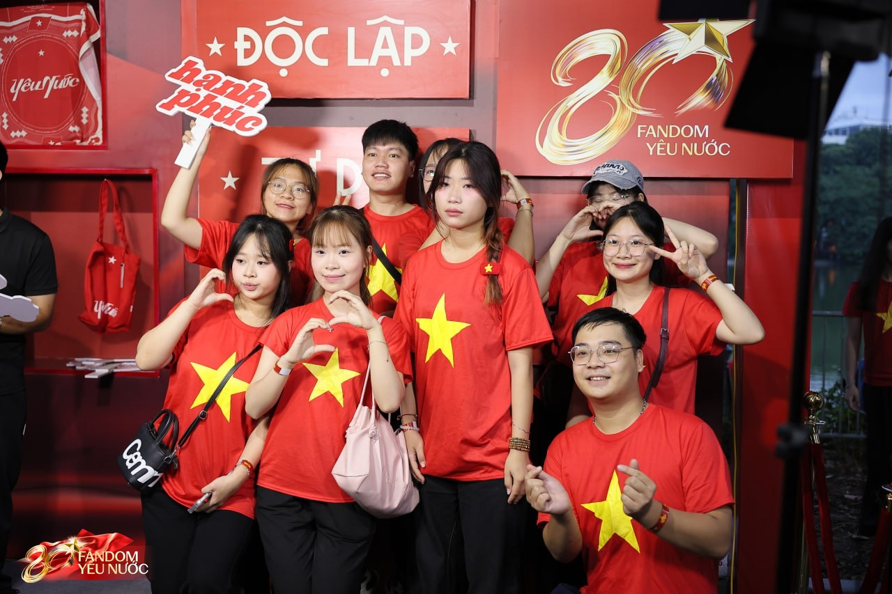 Khám Phá Sức Hút Của Gian Hàng Yêu Nước Tại Sự Kiện Nổi Bật Ở Hồ Gươm - Ảnh 9.